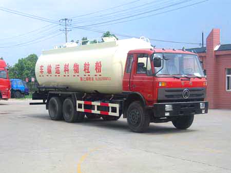 東風(fēng)后八輪雙橋粉粒物料運輸車